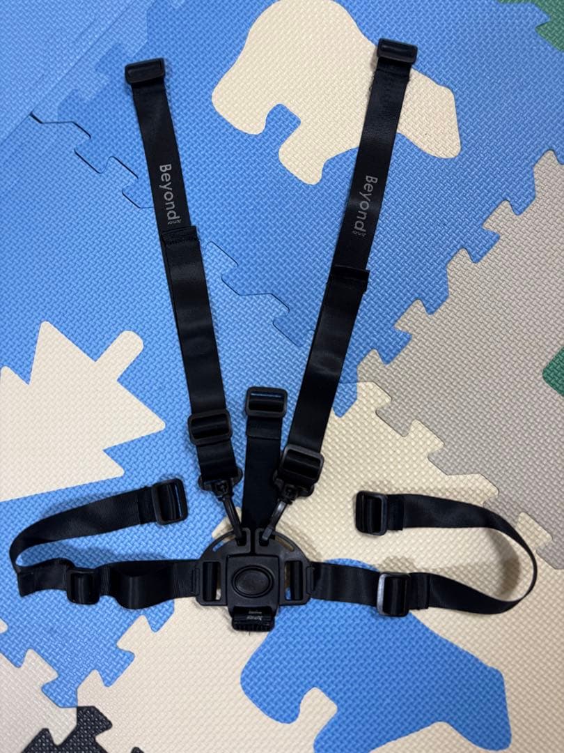 beyond junior ビヨンドジュニア ハイチェア