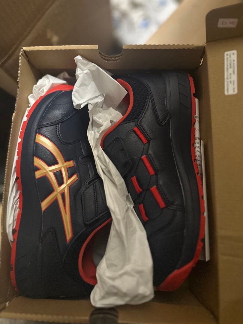 Ascis Working CP307 Safety Shoes。