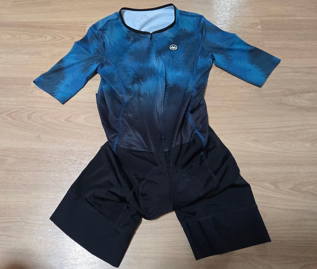 Monton モントン ワンピース URBANモデル Sサイズ