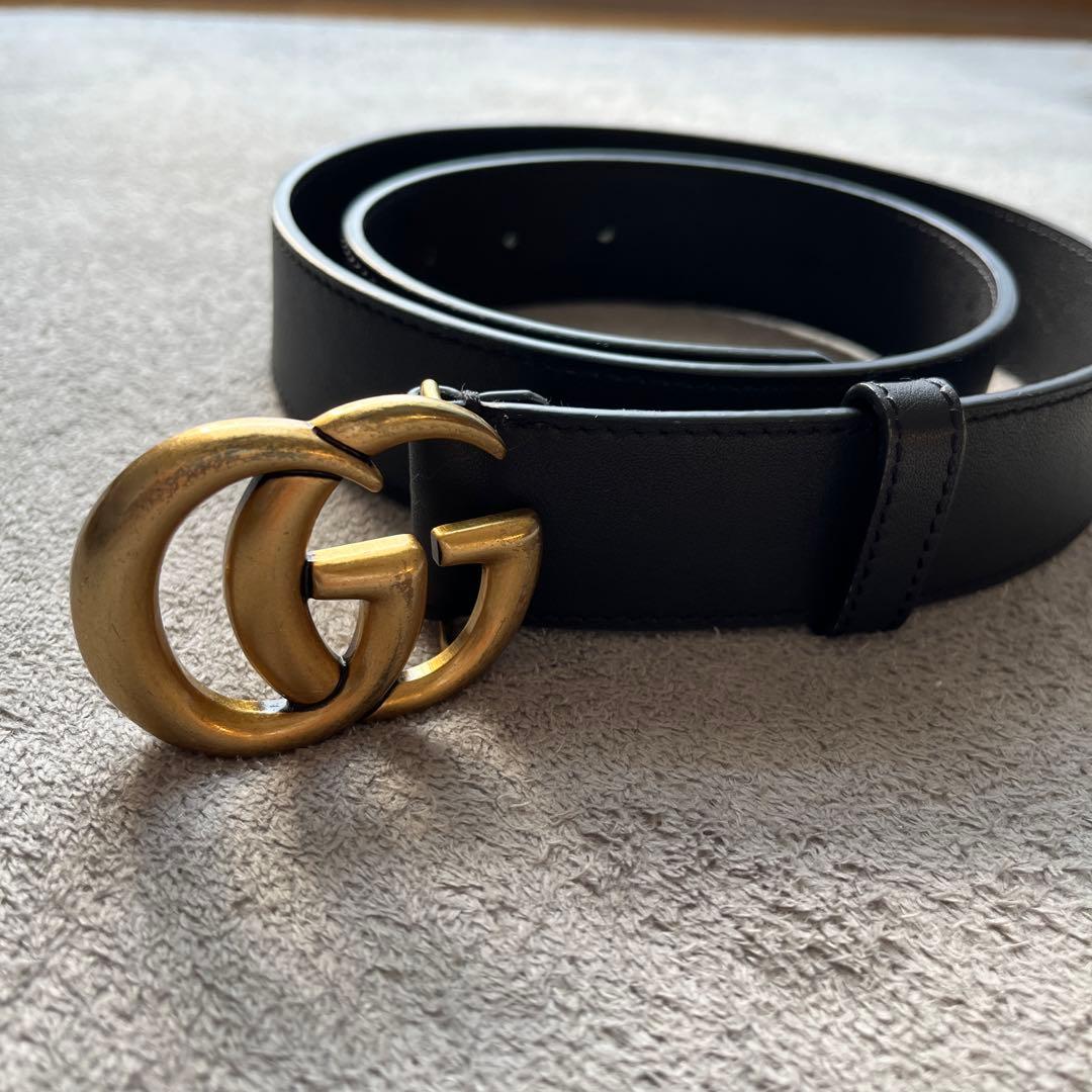 Gucci ブラック GGロゴ ベルト