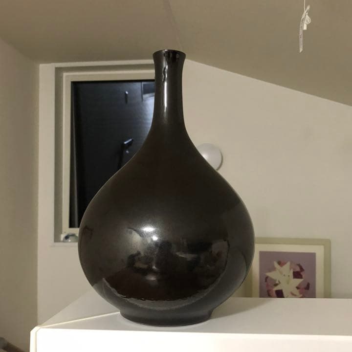 古美術品◼️蔵から出て来た、真っ黒な美しい流線形の大きな壺、壷、花瓶、花道具