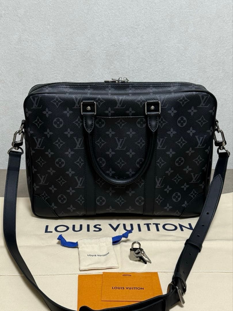 極美✨ルイヴィトン ポルト ドキュマン ヴォワヤージュ M46457 ICチップ