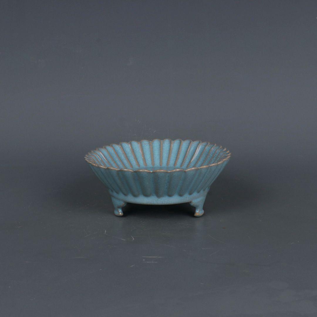 宋汝窯藍釉菊花弁水仙盆 筆洗 書道具 文房具 現代工芸品 美術品 置物