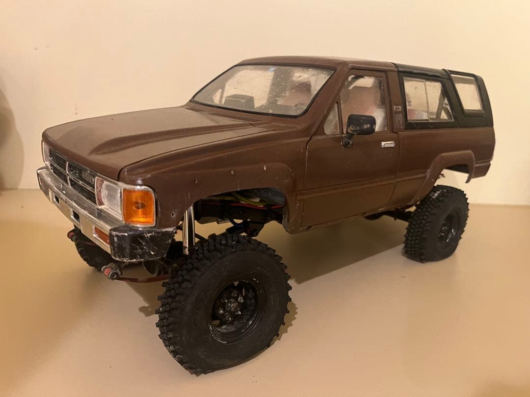 ブリハイ　クローラー