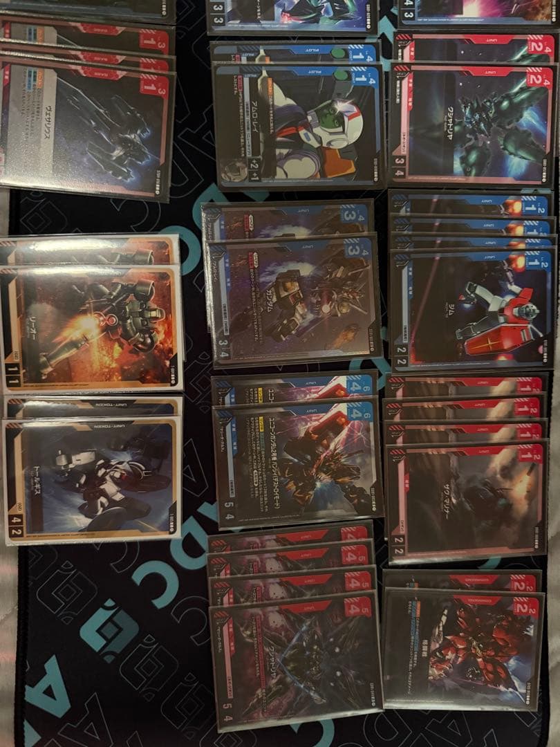 ガンダムカードゲーム 青赤ユニコーン 緑白ウィング デッキ 引退品まとめ売り
