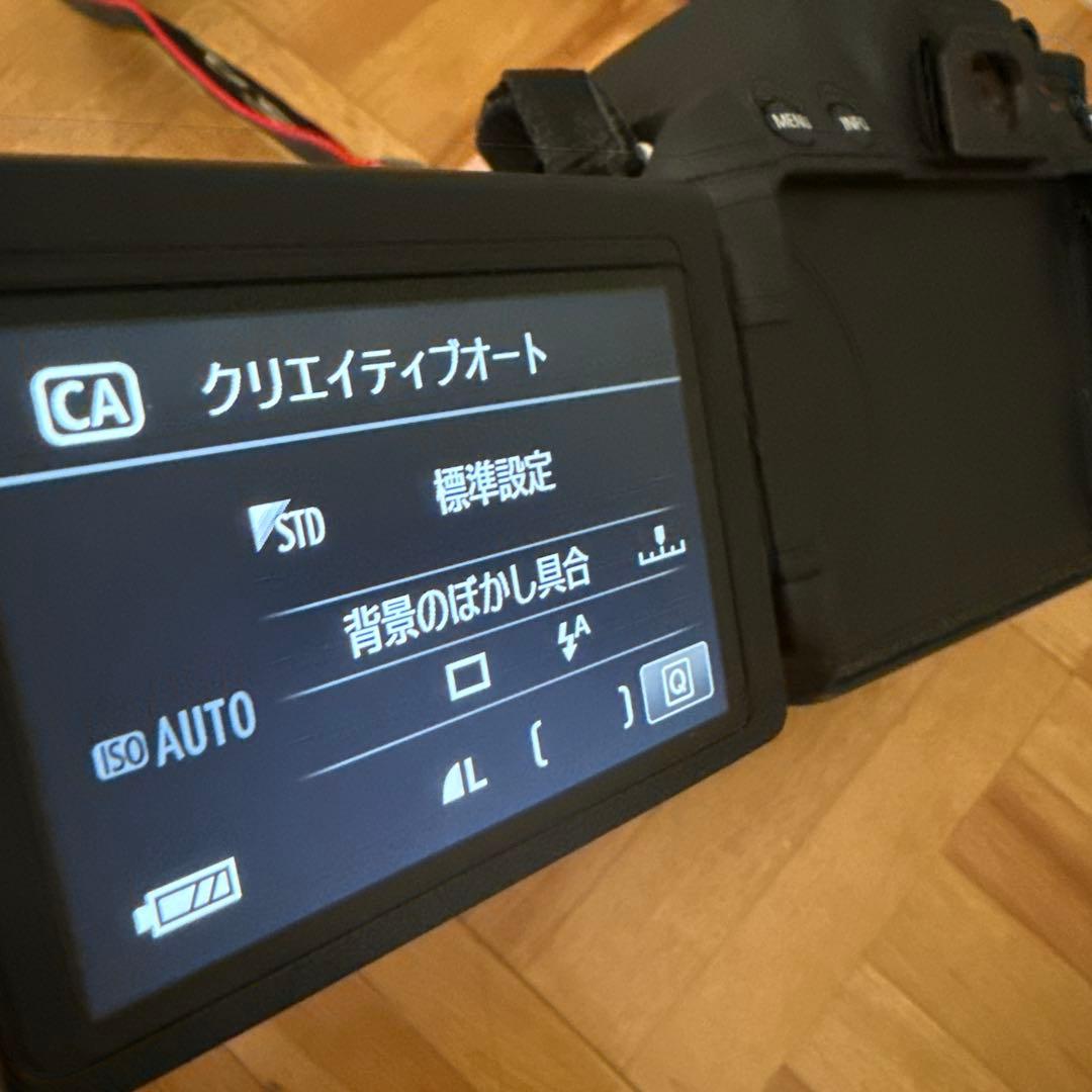 Canon EOS Rebel T5i デジタル一眼レフ