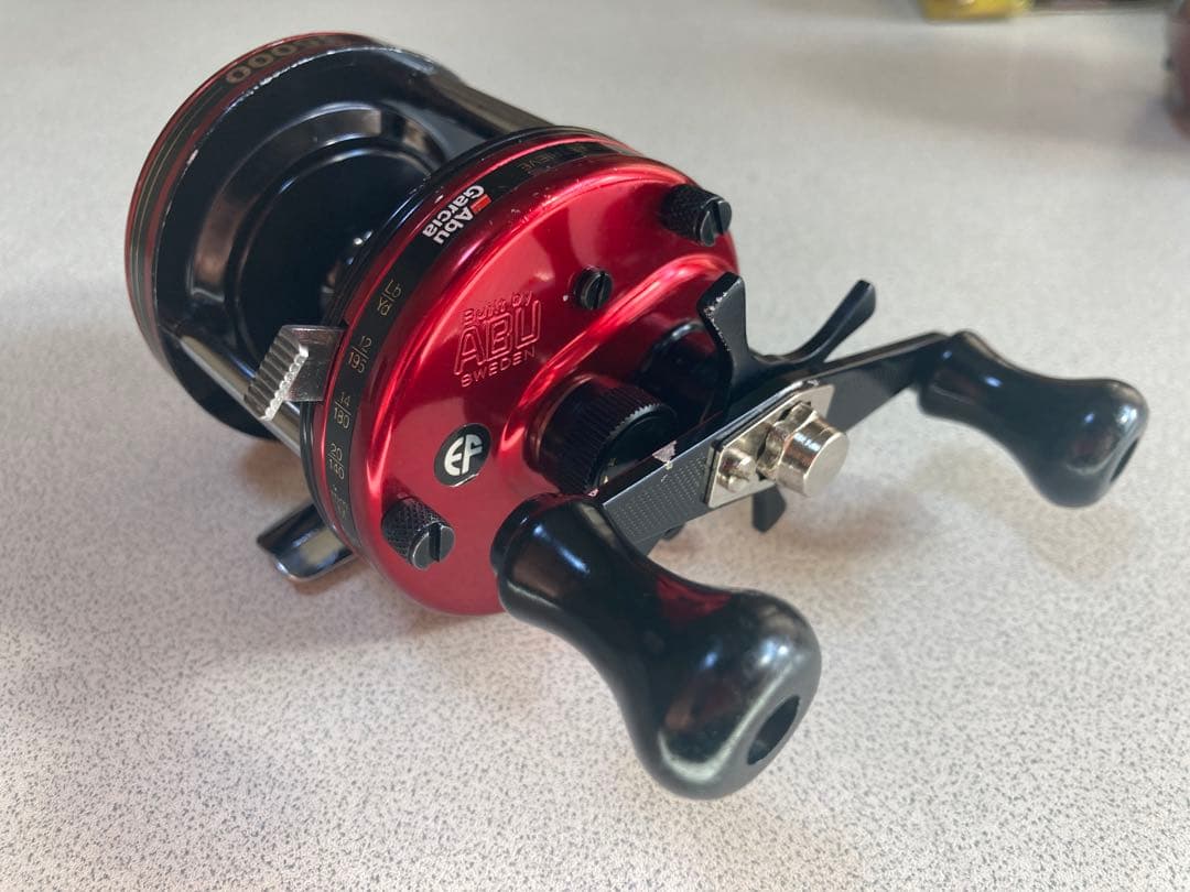 アンバサダー5000/84年式86-87年製造 最終オールド ABU/傷有ります