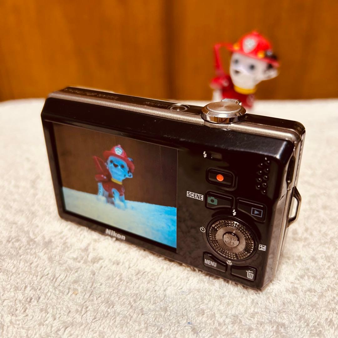 Nikon ニコン COOLPIX クールピクス S6000 オールドデジカメ