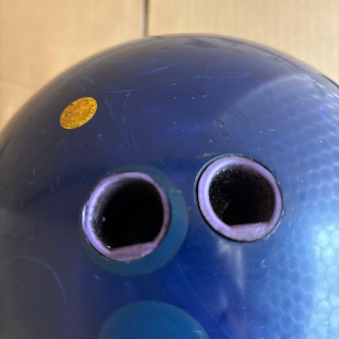 Shuma。ボウリングボール