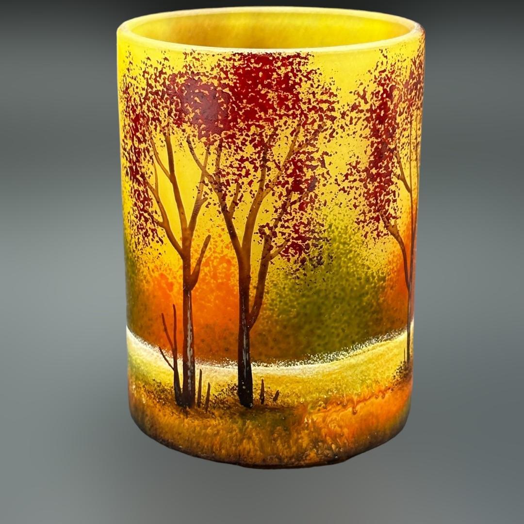 ドームナンシー　筒花瓶　技法アンテルカレール　被せガラス　高さ10.5cm