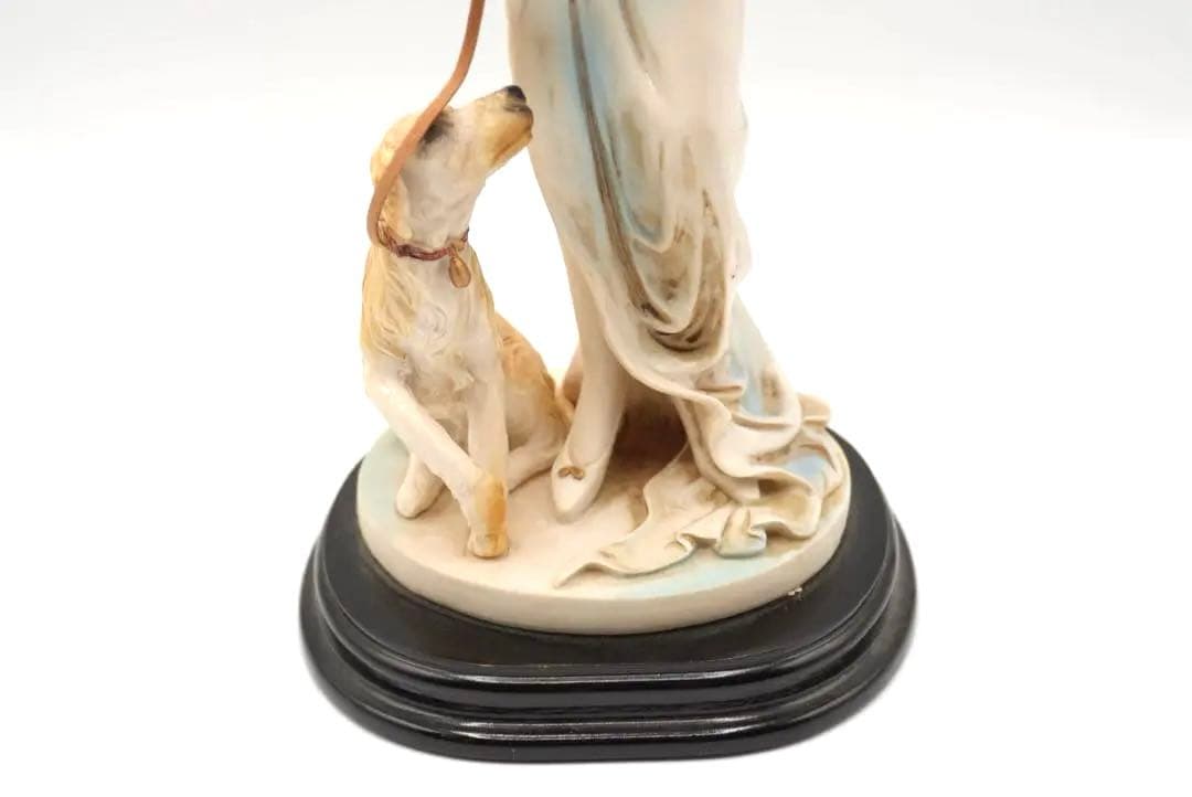 ジュゼッペ・アルマーニ　「ヴィーナスと犬」フィギュリン　ヴィンテージ　希少