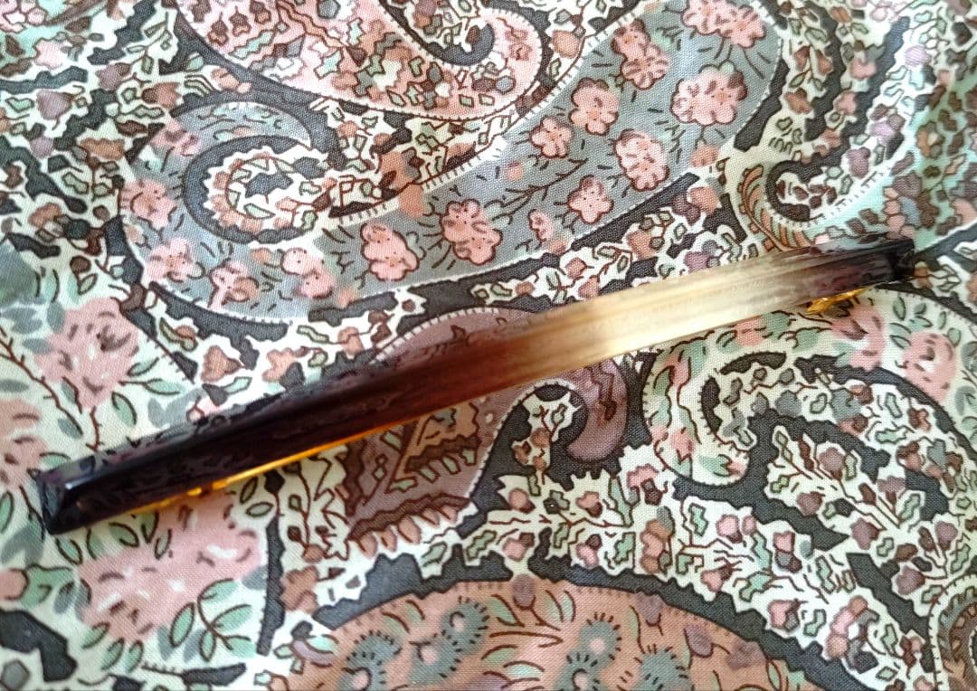 コレットマルーフTHEHAIRBARTOKYO バレッタアッカコンプレックスビズ