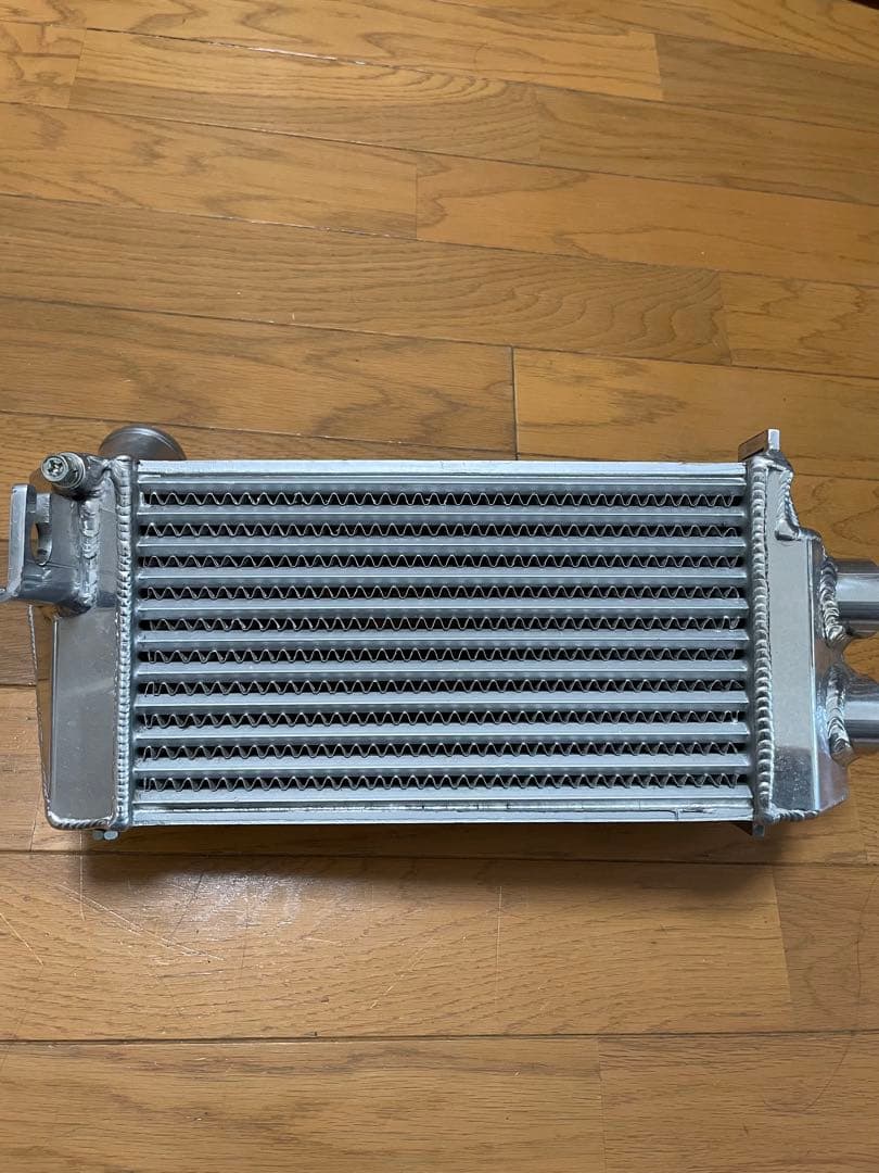 ジムニー　津田レーシング　DAMSEL JB64インタークーラー