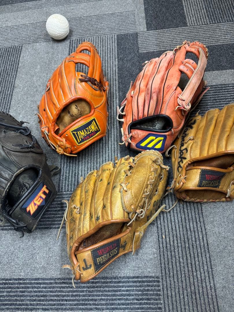 野球グローブ 5個