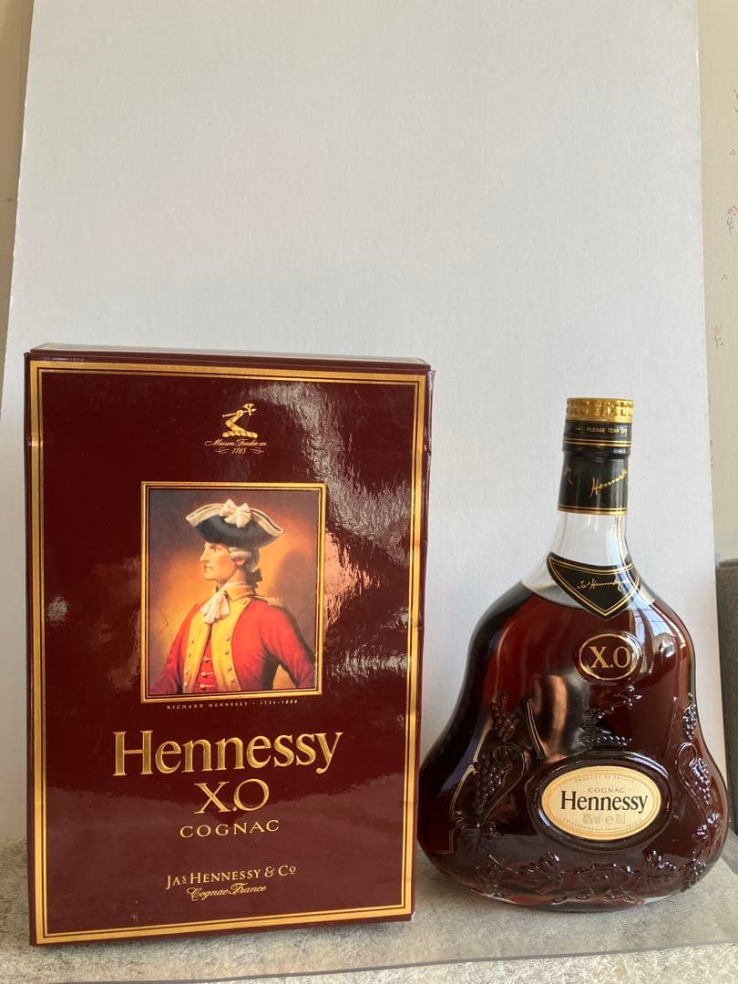 Hennessy XO コニャック 箱入り