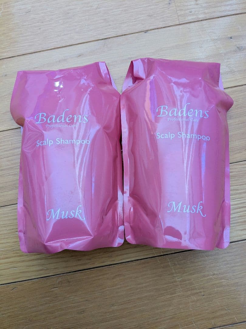 バーデンス シャンプー　ムスクの香り2袋