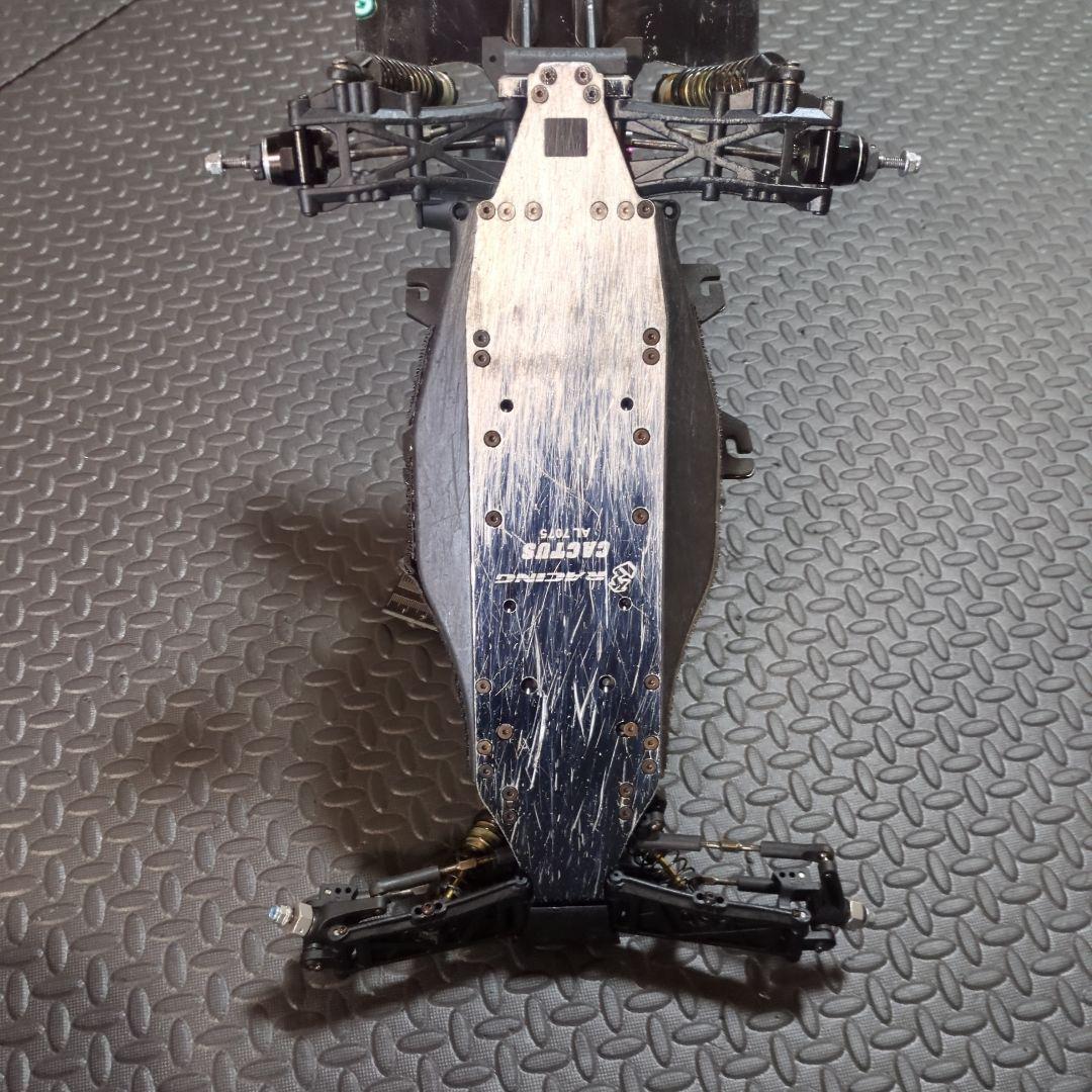 3racingカクタス　シャーシ