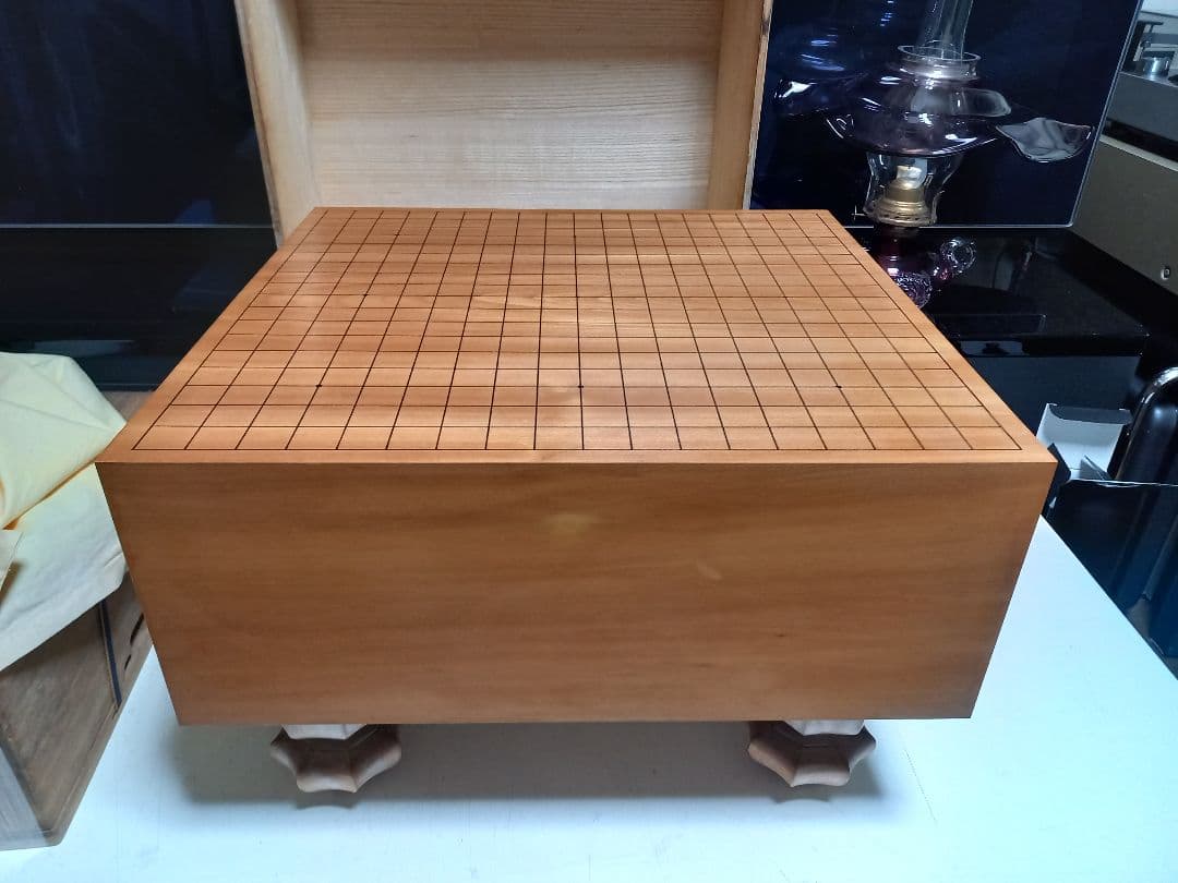 日向製　碁盤　桂　板目　木裏　碁石　本蛤　35号　一式