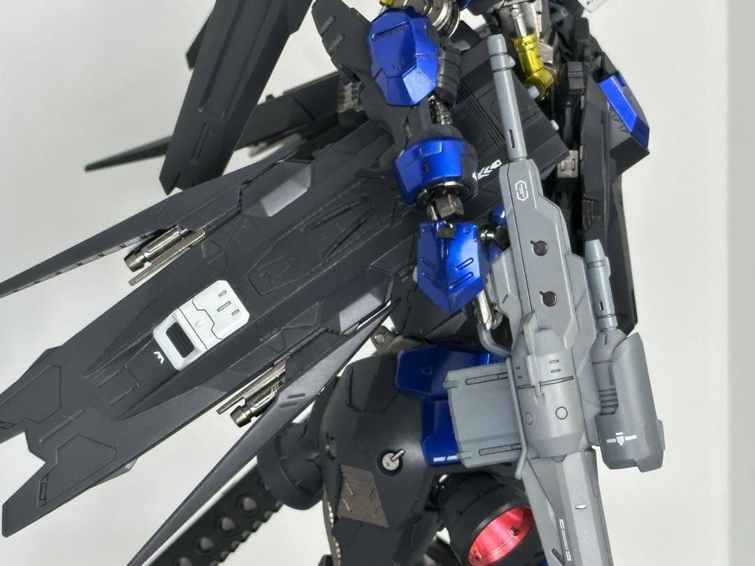 MG 1/100 ガンダムヴィダール 全塗装改修完成品