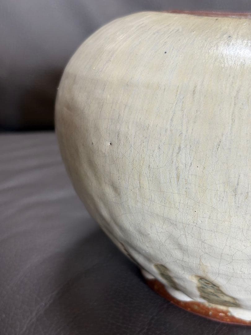 蓋付き入れ物　置物