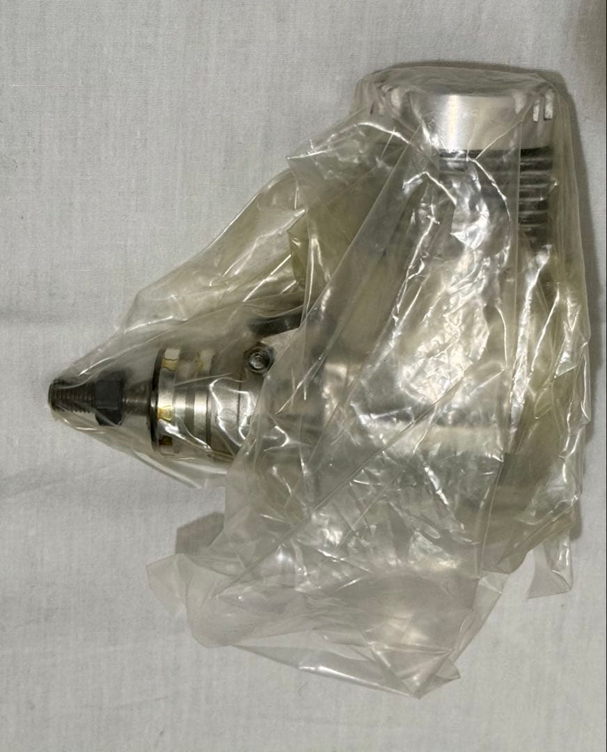 未使用★O.S. MAX61VPラジコン飛行機エンジン＆KATOプロペラセット