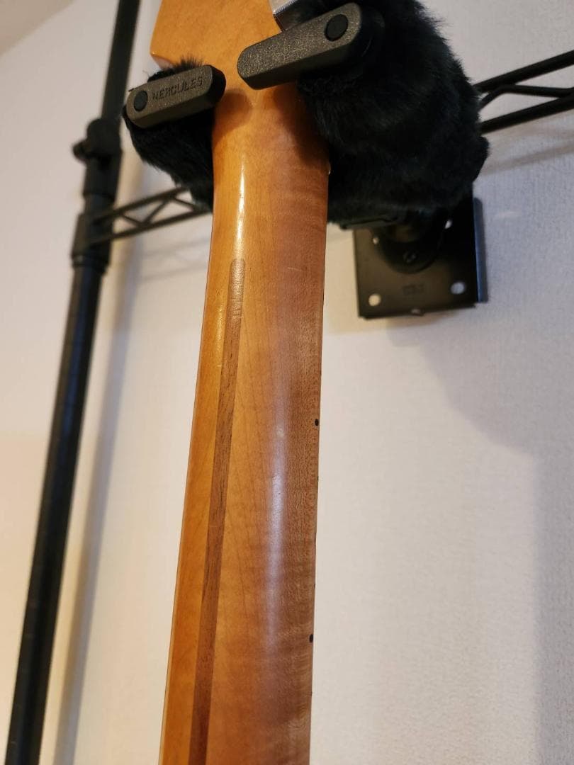 Fender Japan ST57-115 Early EXTRAD Eシリアル