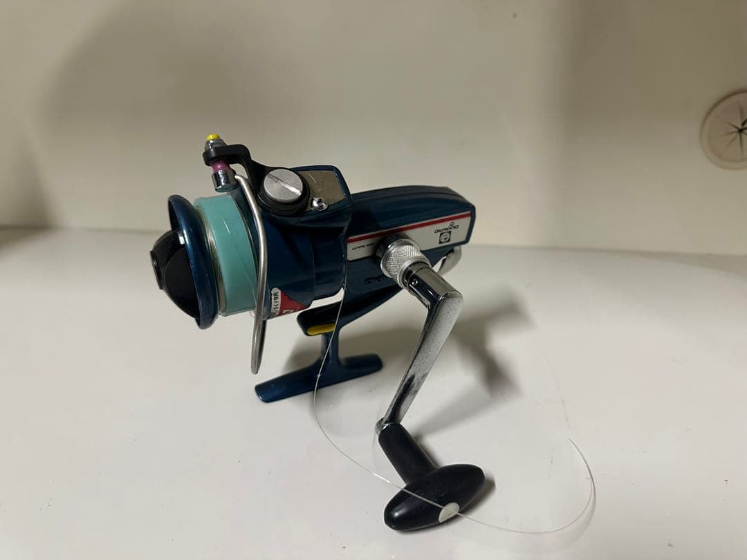 Olympic spark スピニングリール 青