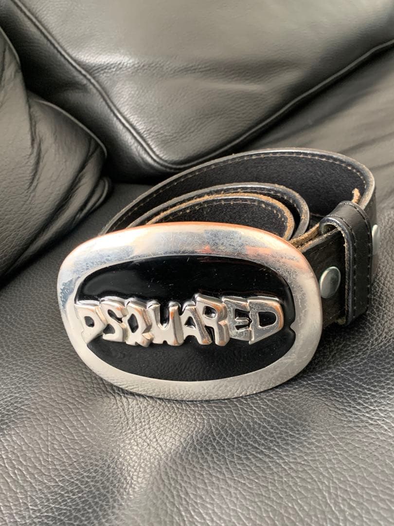 DSQUARED2 ロゴ入りレザーベルト