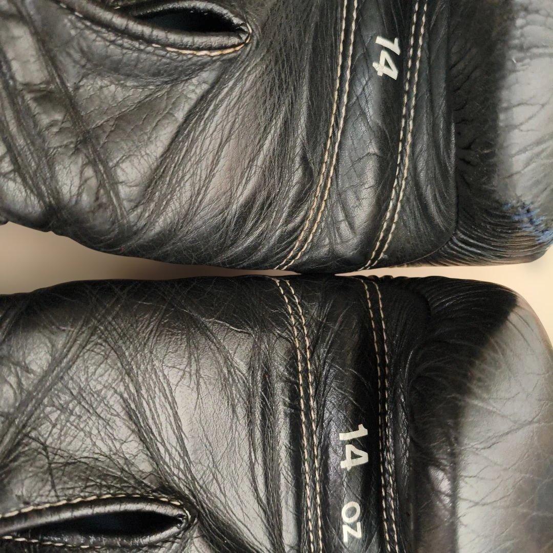 Winning ボクシンググローブ 14 oz ブラック