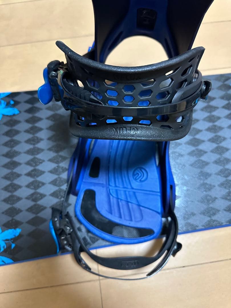 スノーボード kissmark 154cm ビンディング FLUX size M