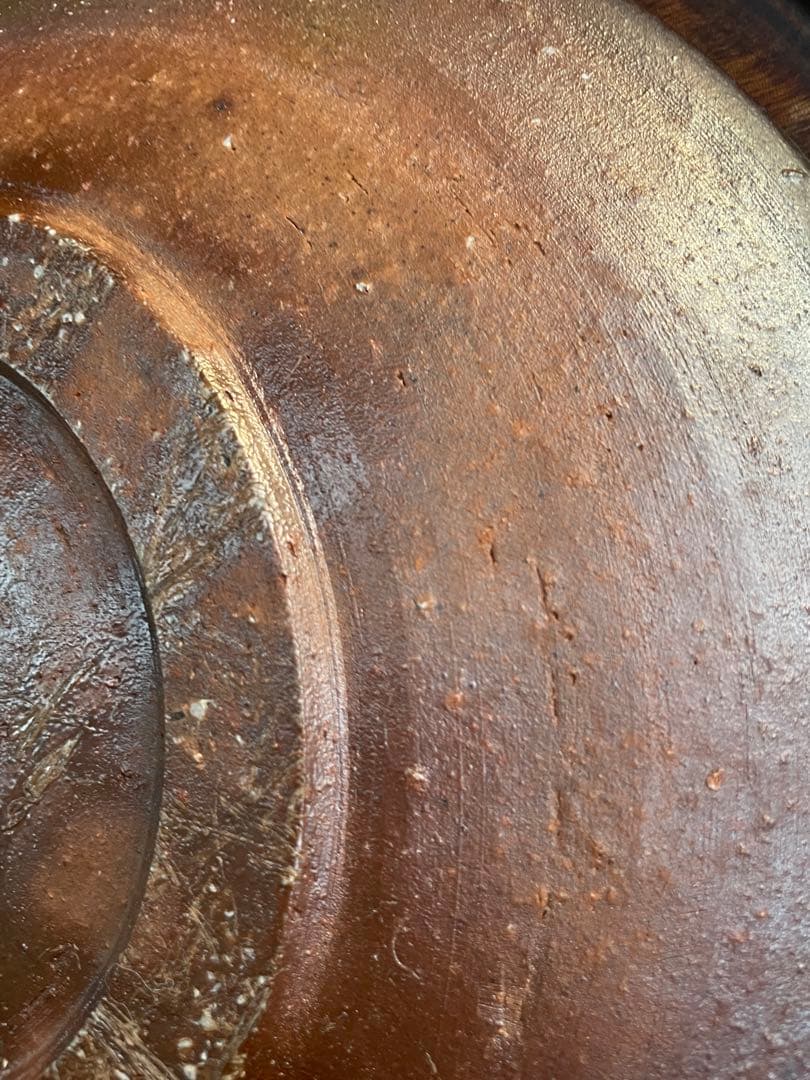 未使用　高級　備前焼　風来　手作り皿　共箱付き　伝統的な日本の陶器 丸皿 木箱付