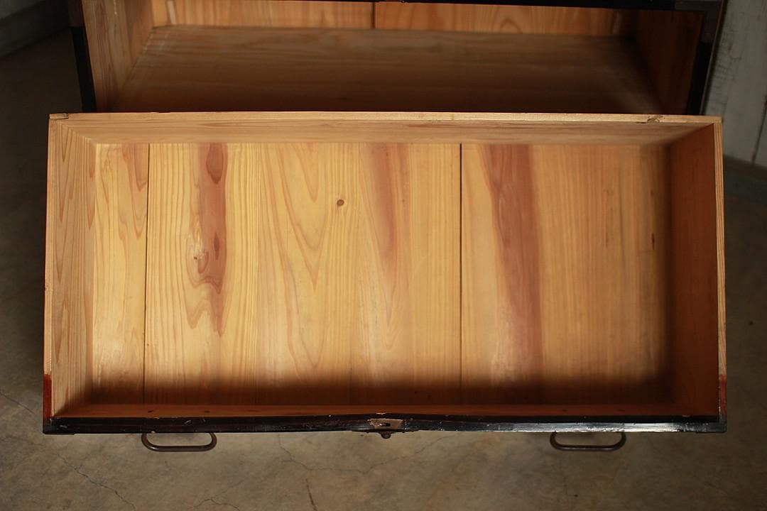 綺麗な巾着金具庄内箪笥　2段　タンス　収納　古家具　古民家　時代家具