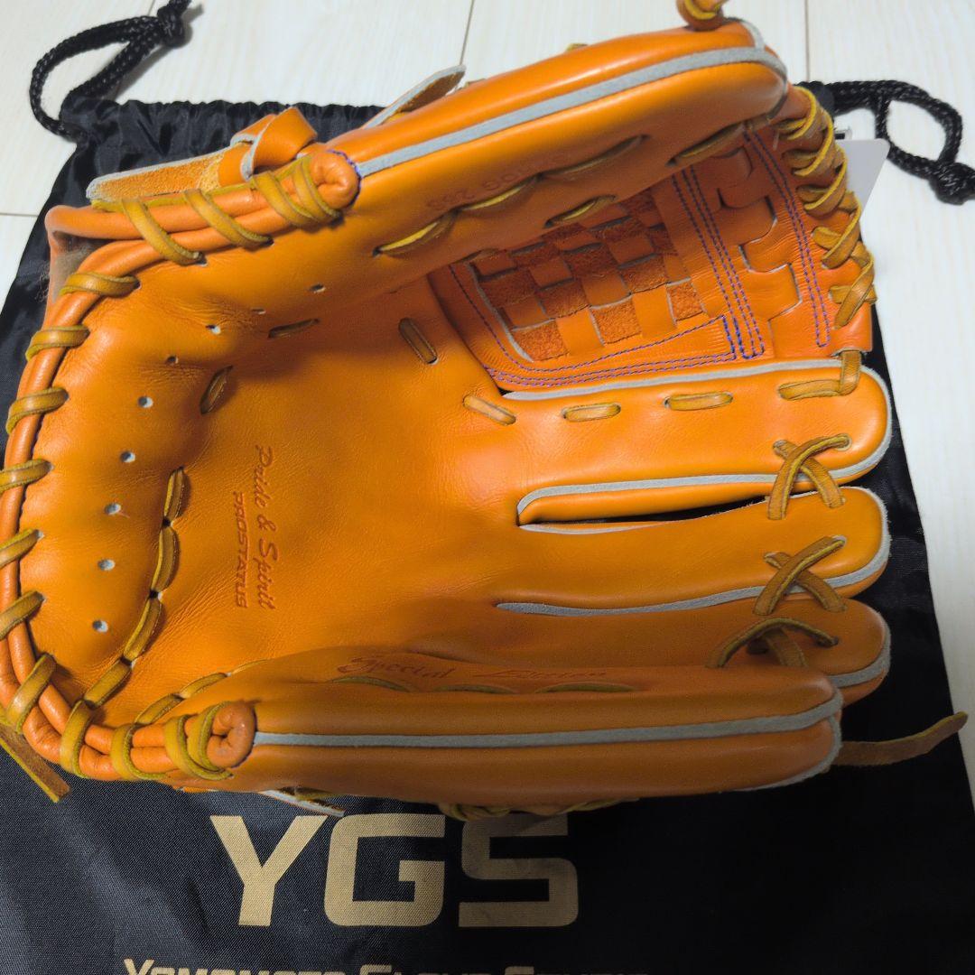 ゼット 硬式野球グローブ 内野手用　源田モデル