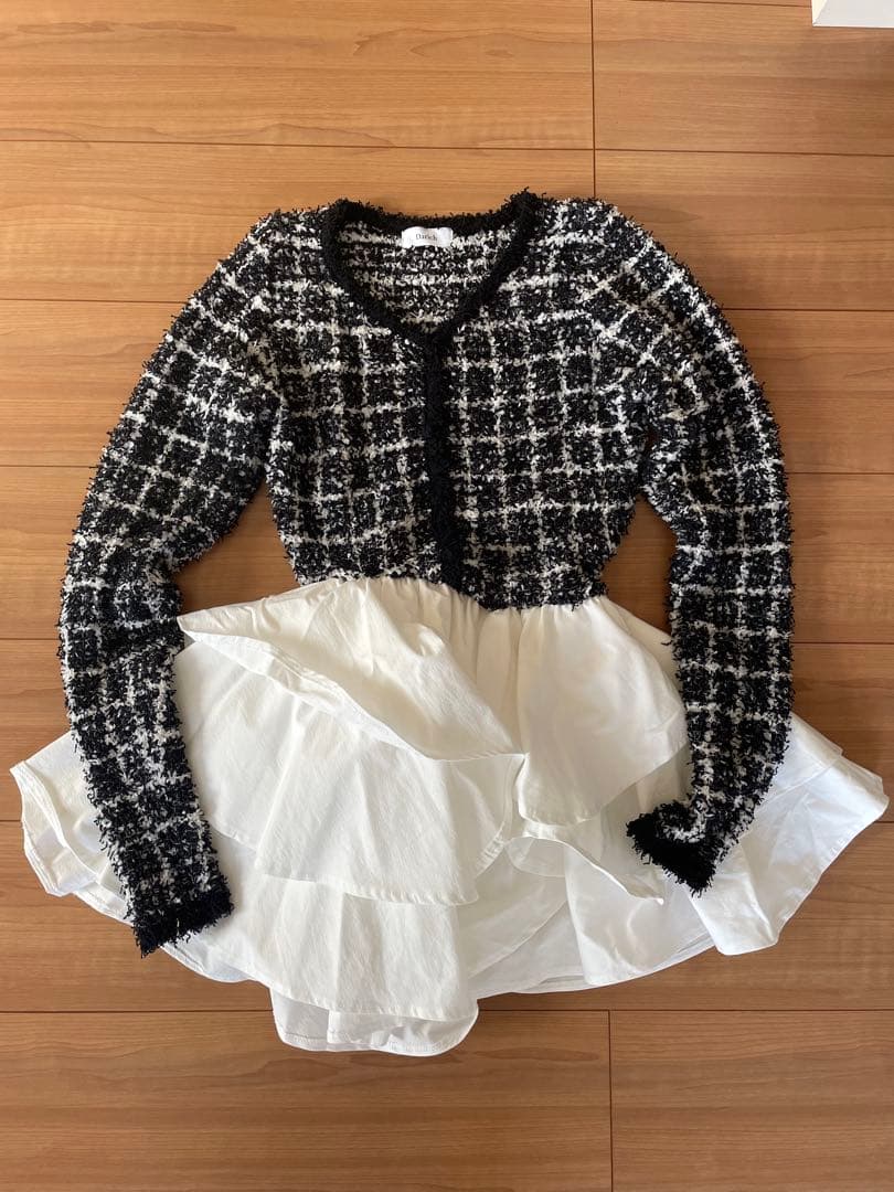 10分間値下げ【Darich】ボリュームフリルツイードニットミニワンピース