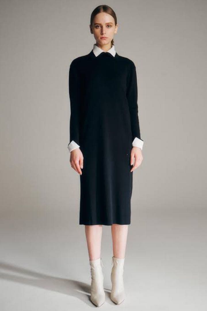 ROOM NO.8 BLACK / ニードル バイカラー カフス ドレス