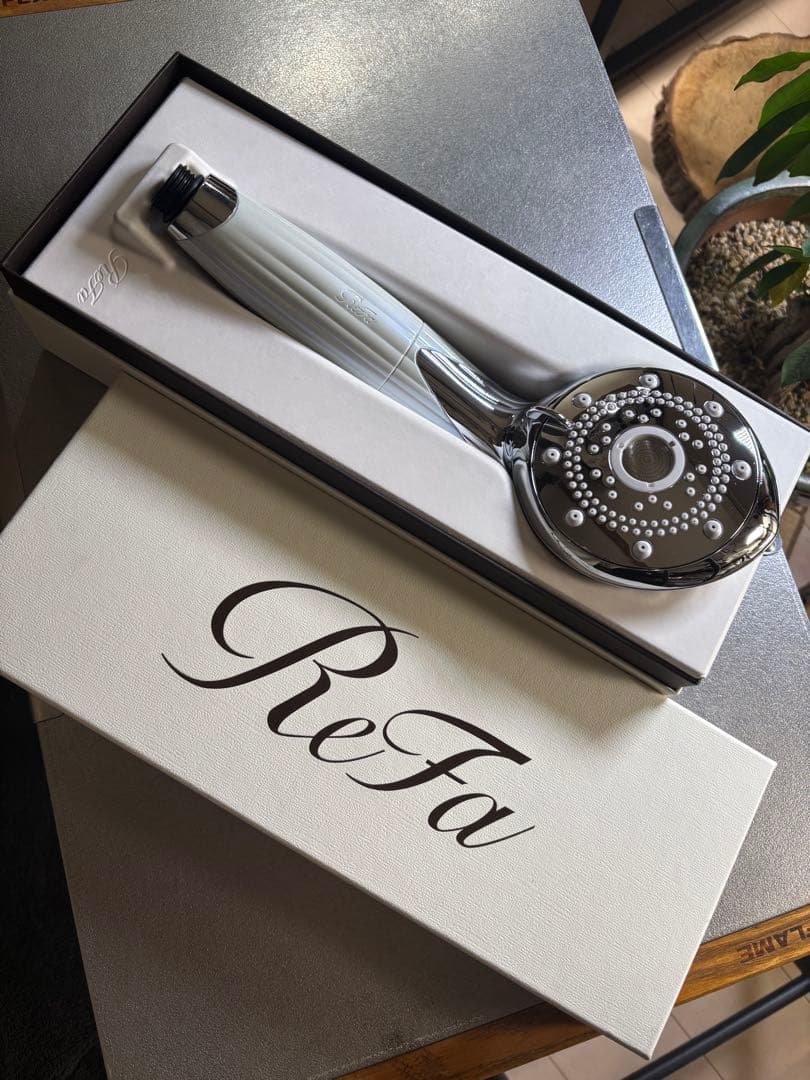 ReFa ファインバブルピュア 4つのモード切り替え シャワーヘッド