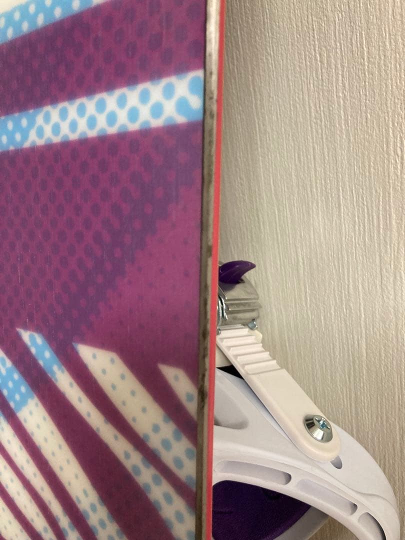 美品！レディーススノーボード 板kissmark 145 ダブルキャンバー