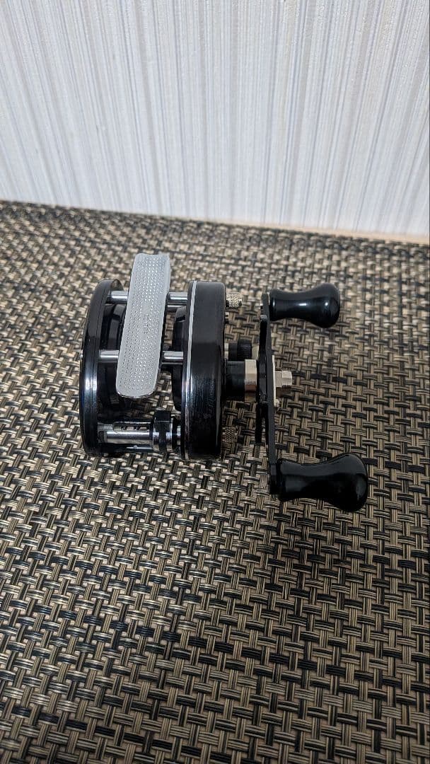 未使用 激レア ABU 1000c ブラック アブガルシア アブ1000