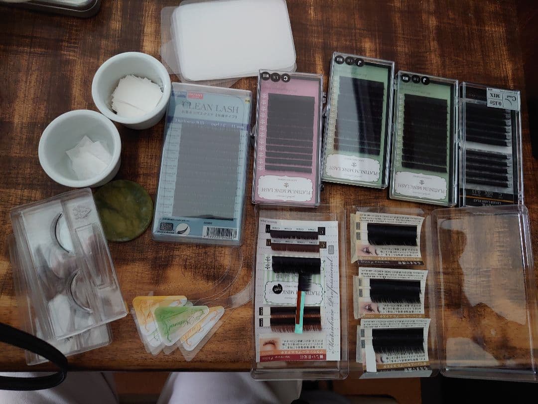 MAGOOD（マグッド）とまつ毛エクステ　マツエク一式セット