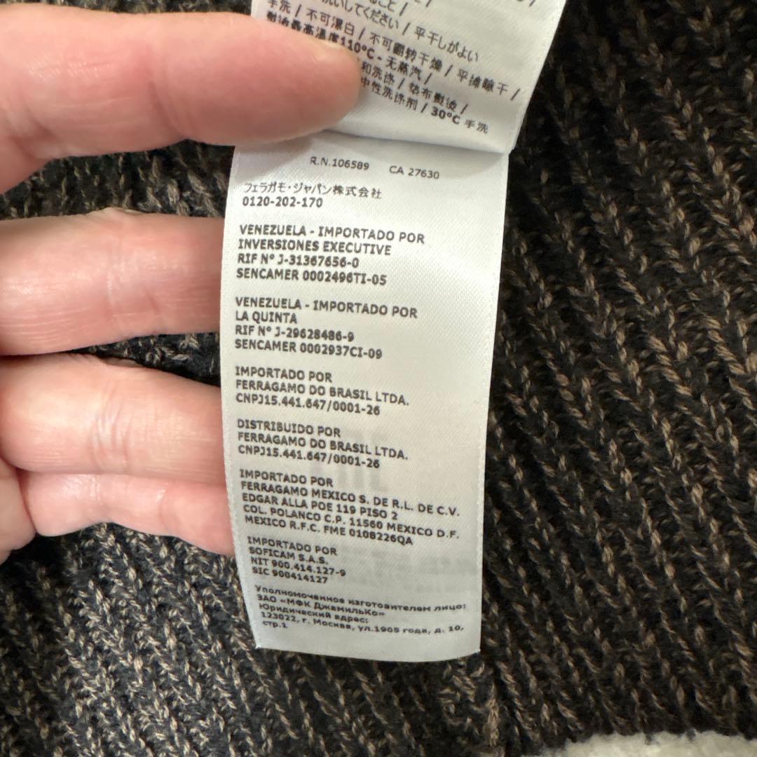 西宮のイニエスタ FERRAGAMO フェラガモ ドライバーズニット