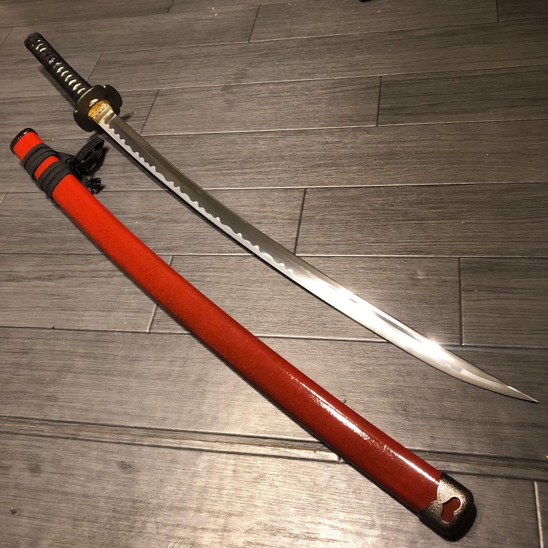 高級模造刀　居合刀　優乱刃紋　朱拵え　合金刀身