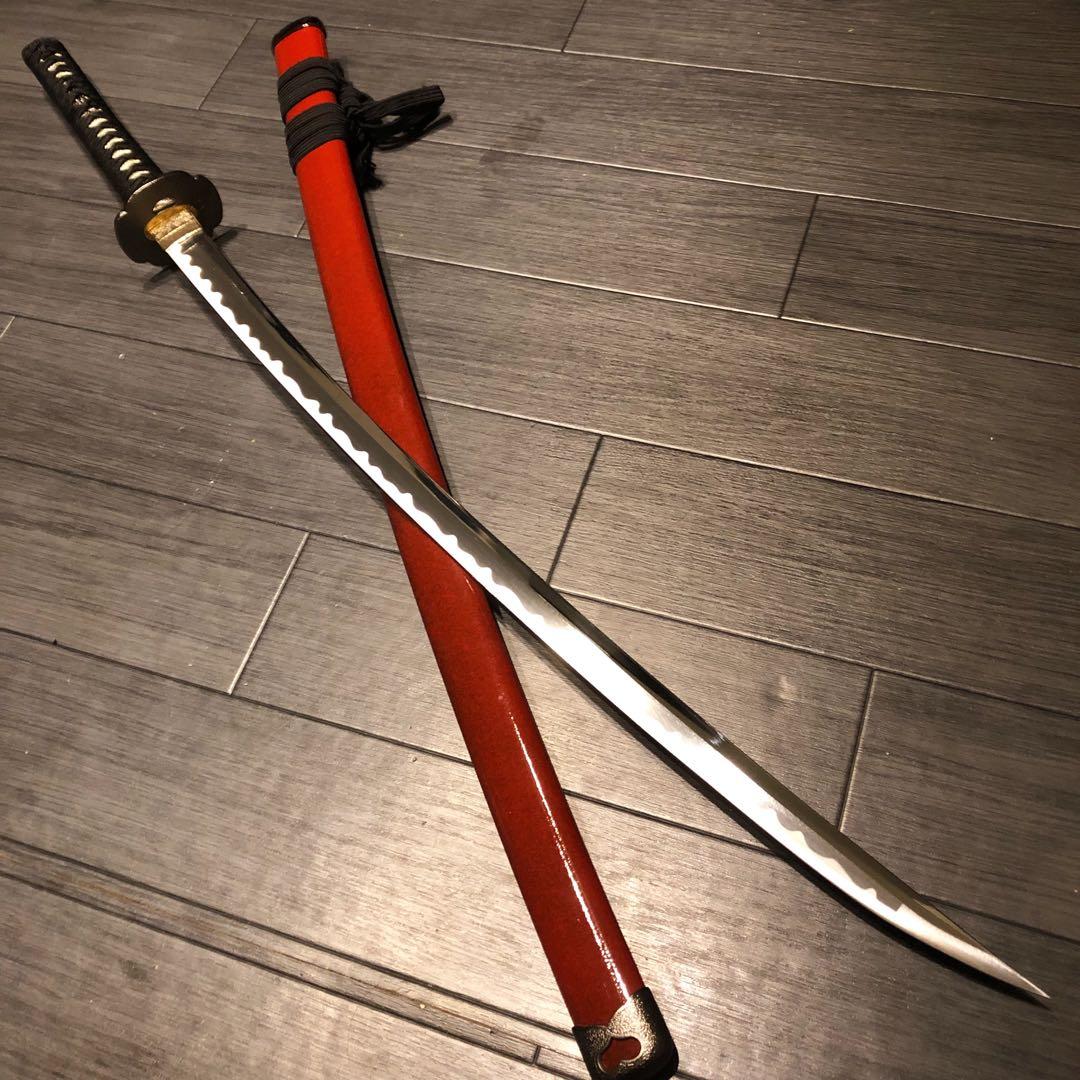 高級模造刀　居合刀　優乱刃紋　朱拵え　合金刀身