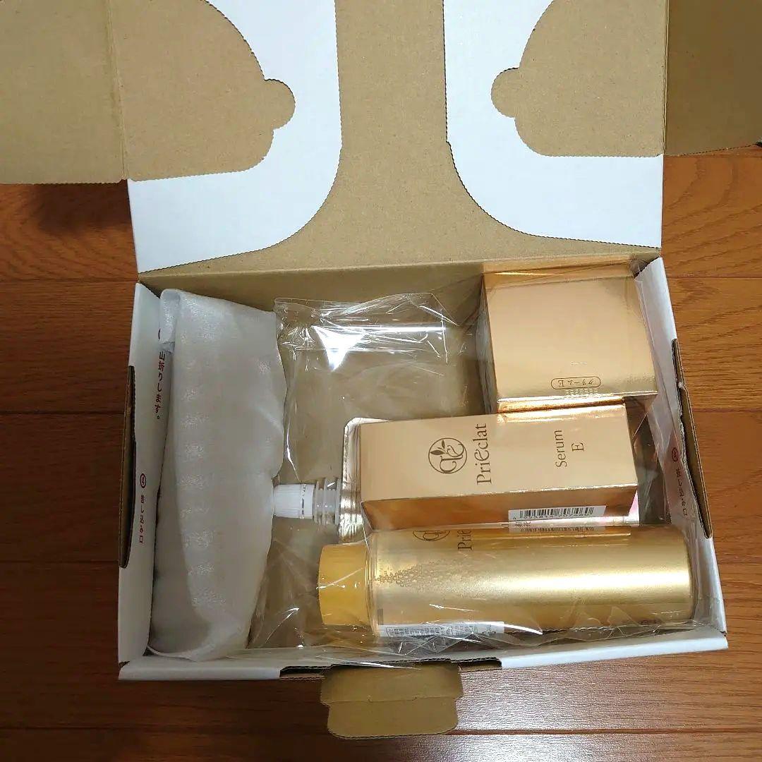 【新品未使用】Priéclat プリエクラ　ローション　クリームE セラムE