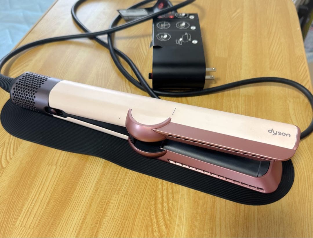 ダイソン　ストレートヘアアイロン 【HT01 VLP】