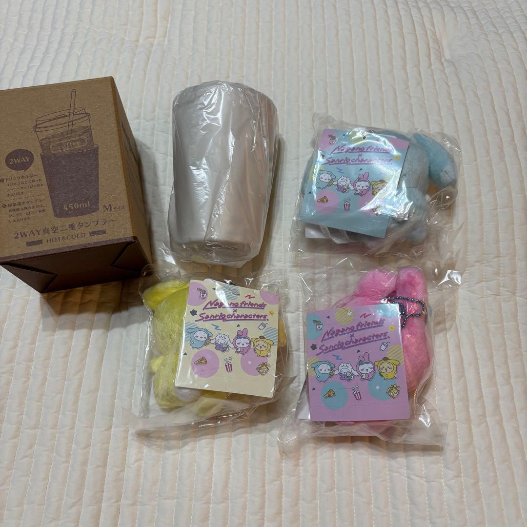 【新品】ちいかわ　サンリオコラボ　マスコットとタンブラー