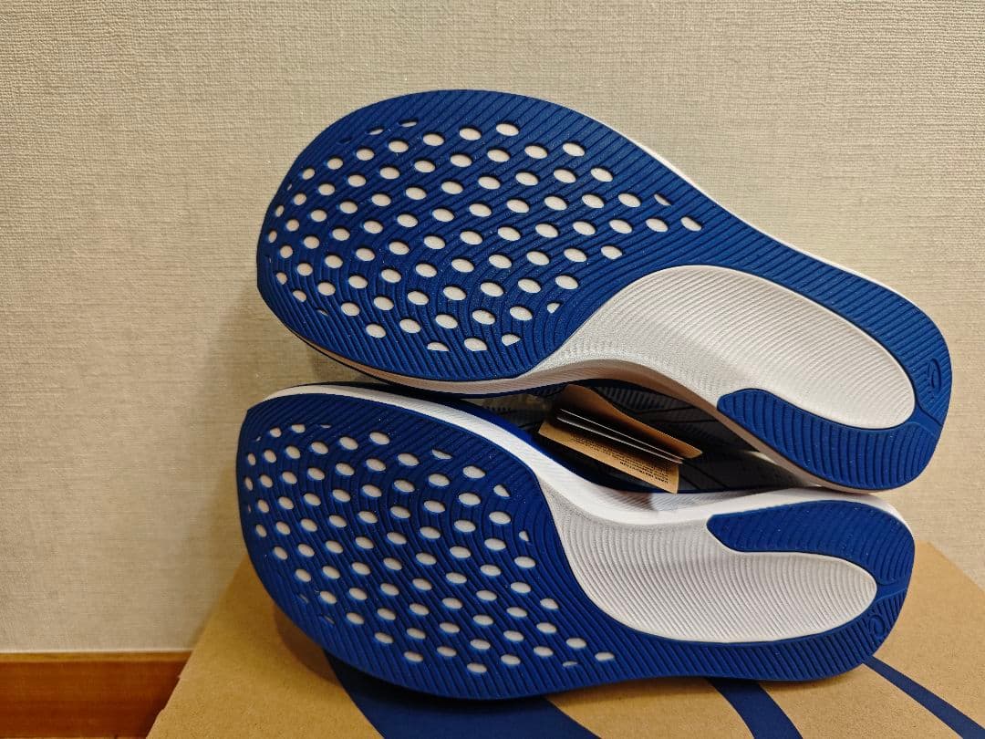 アシックス S4 エスフォー 1013A129 ランニングシューズ asics