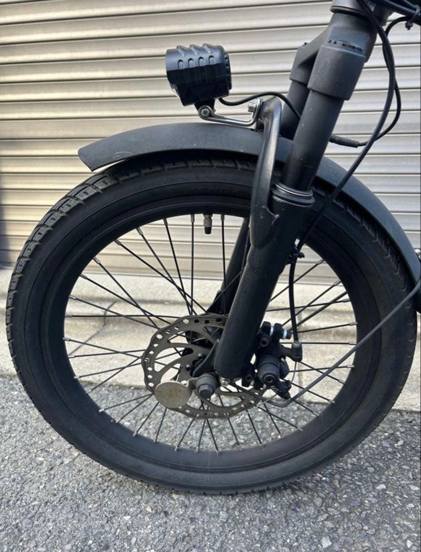 人気のEENOUR C4電動アシスト自転車　折りたたみ　JK 女子高生　大阪