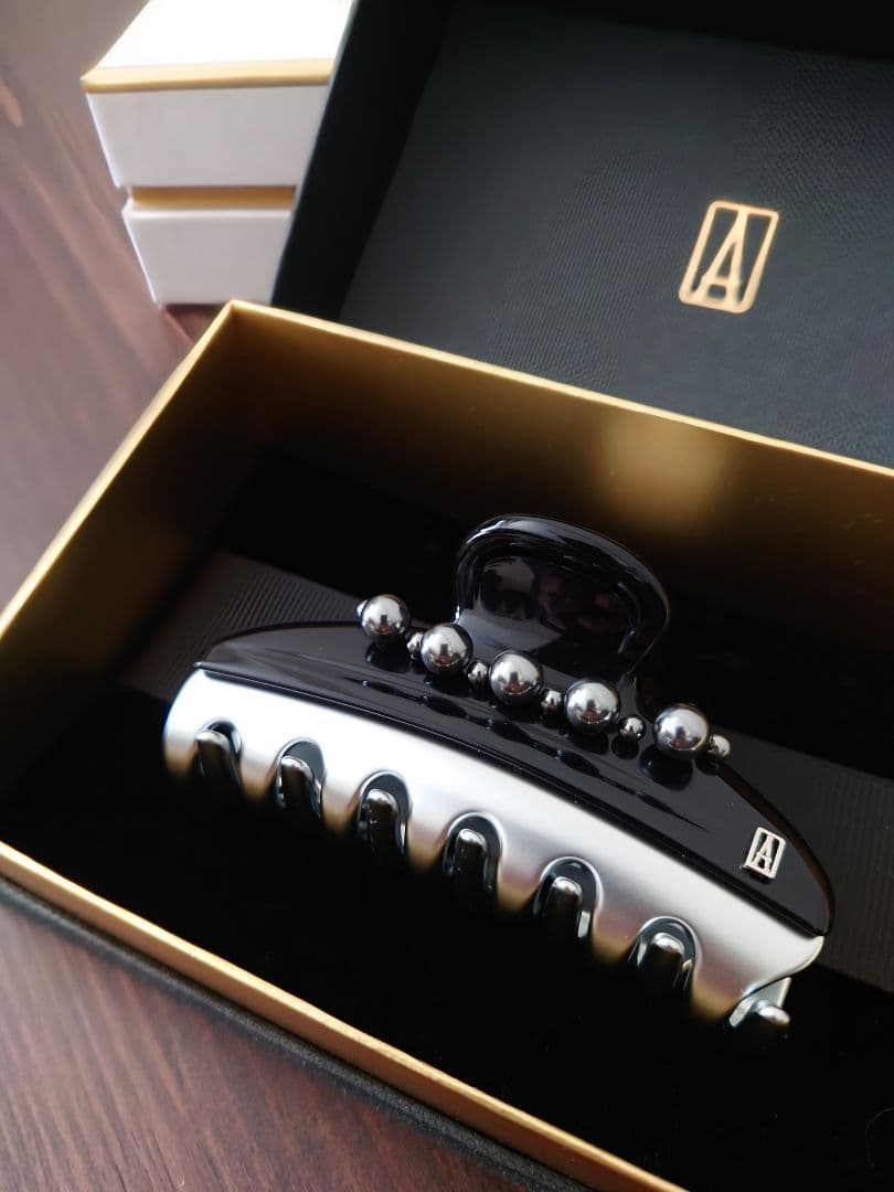 新品 アレクサンドルドゥパリ パール ヴァンドームクリップ グレー