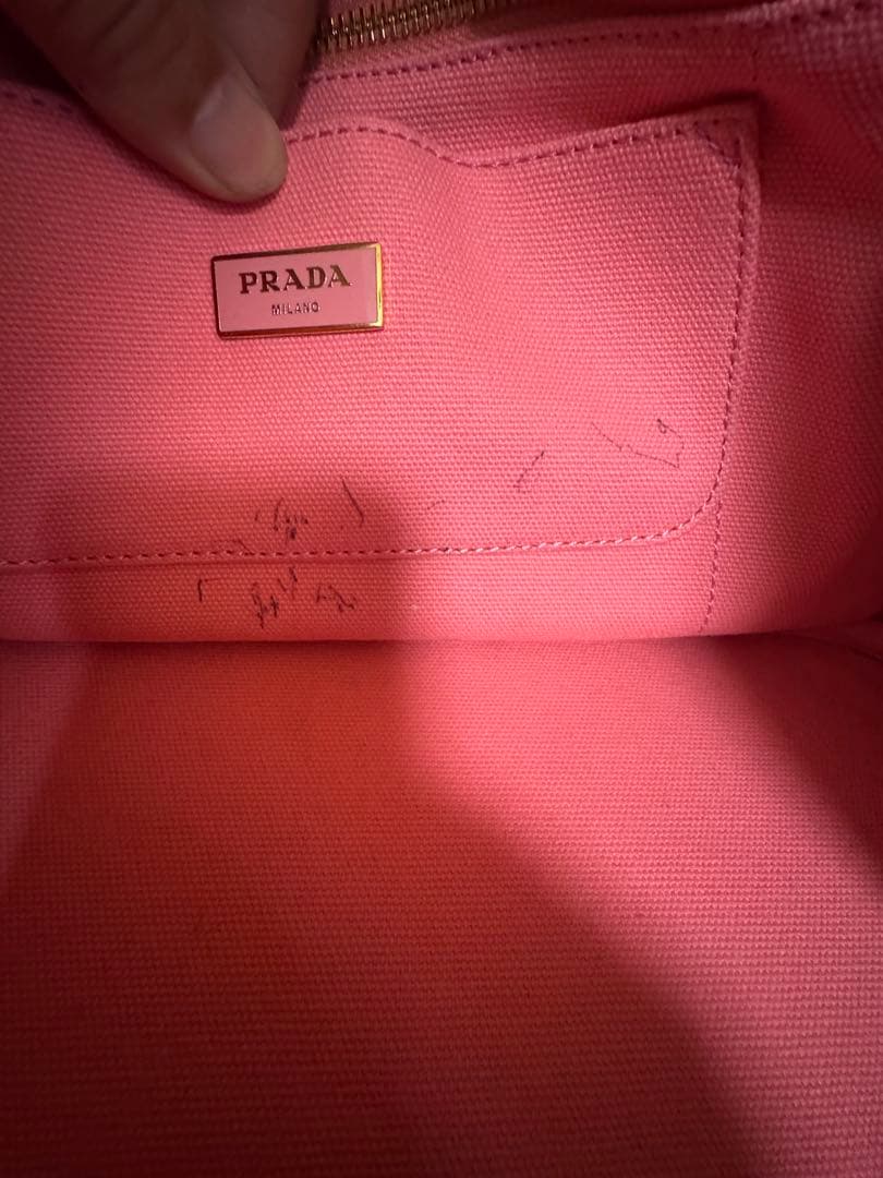 PRADA ピンク トートバッグ