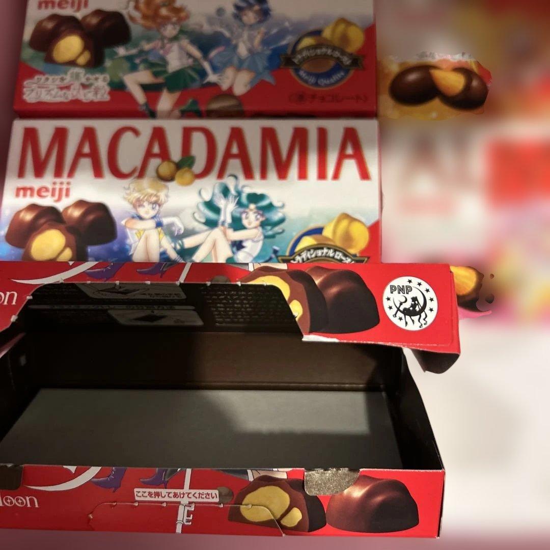 【開封済チョコ無し】明治 美少女戦士セーラームーン コラボ コンプリートBOX